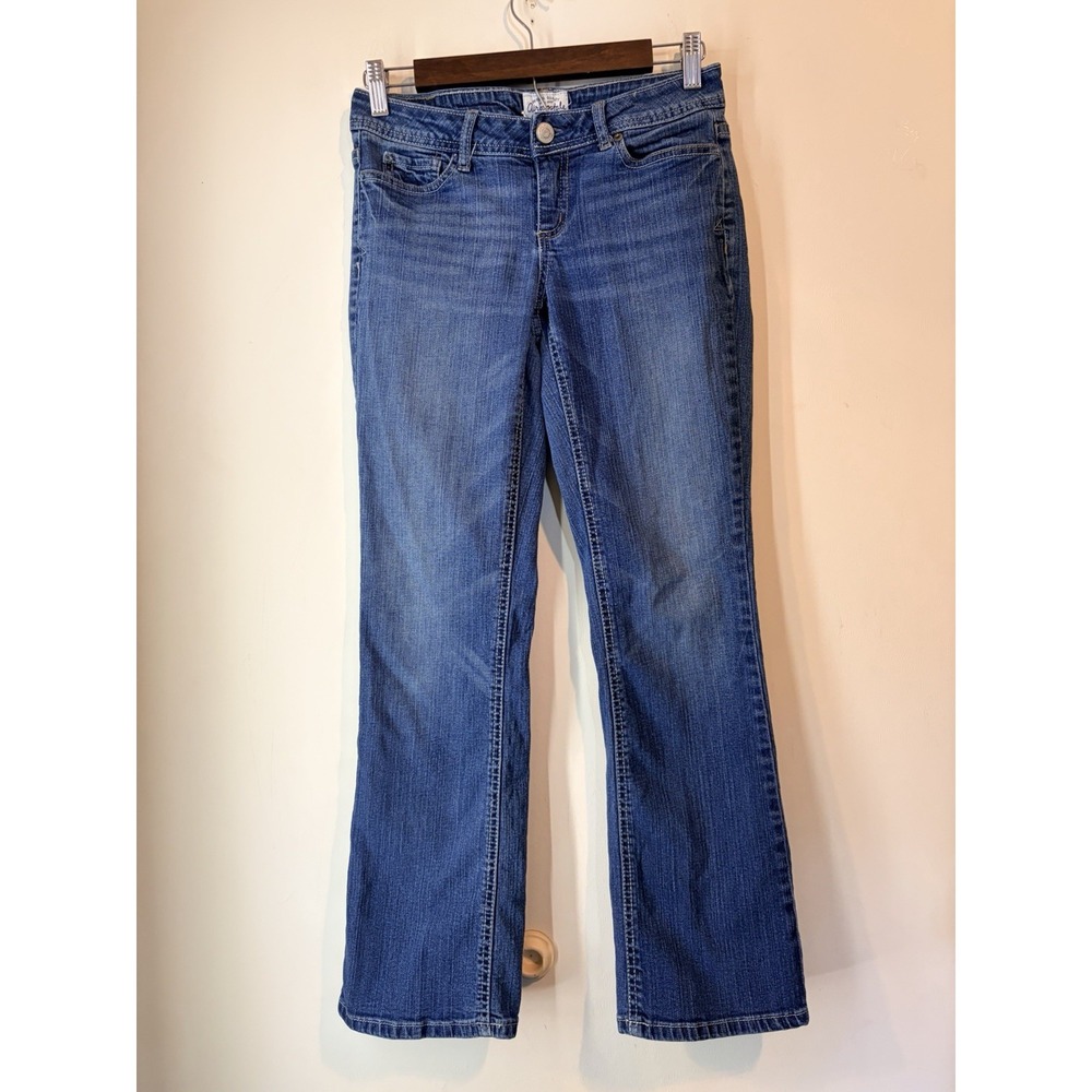 Vintage‎ Y2k Aeropostale Low Rise Chelsea Bootcut Curvy Jeans Size 3/4 Short
